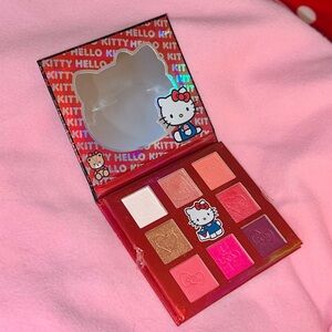 Hello Kitty 8-Well Shimmery and Glittery Shadow Palette W/ Mirror 2024